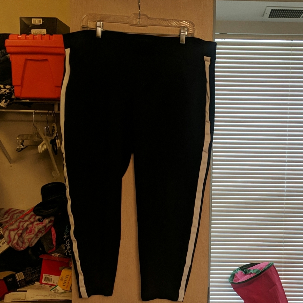 Torrid Capri's